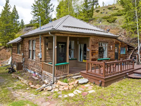 405 N Forest St, Neihart, MT 59465