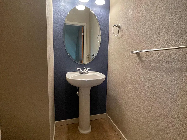 2879 Syracuse Ct — Photo 10
