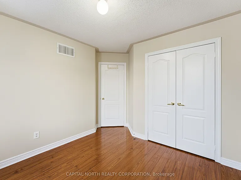 74 Bullrush Dr — Photo 28