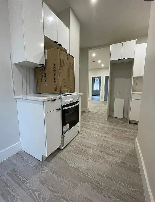 30 Dales Ave #2