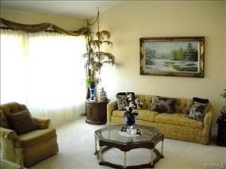 3rd image of 3003 Oakwood Ln