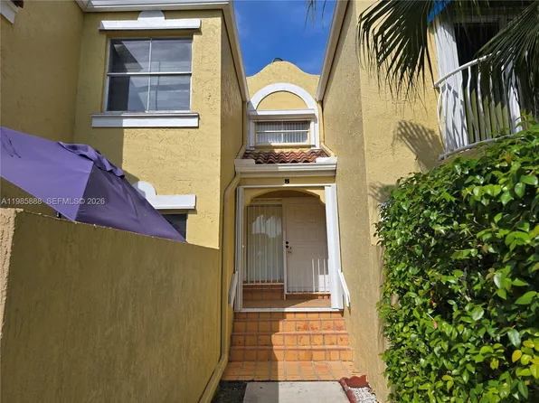 365 NW 85th Ct #1208, Miami, FL 33126