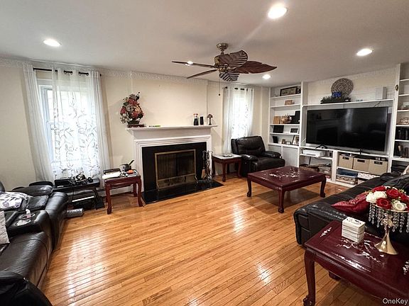 5th image of 36 Earle Place