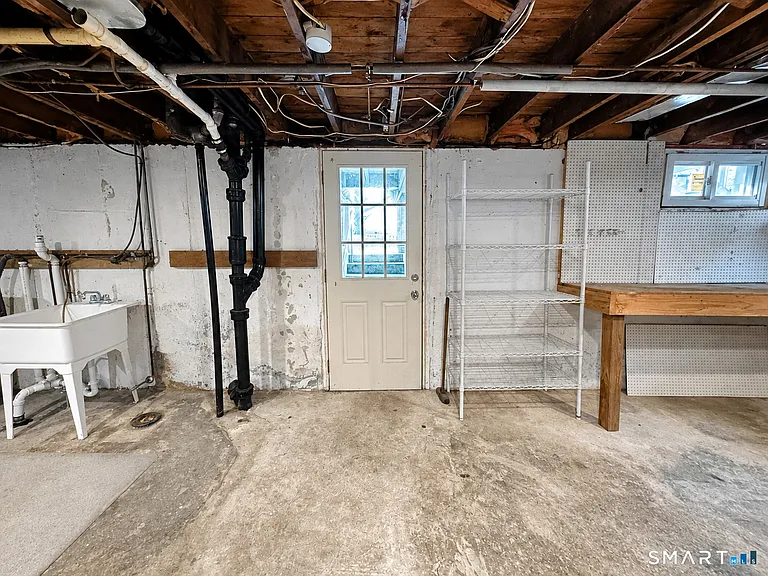 28 Lewis Ln — Photo 24