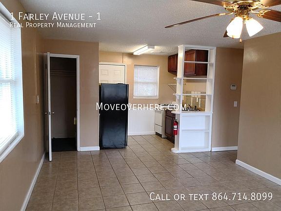 3rd image of 1 Farley Ave Unit 1