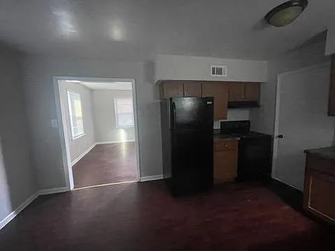 240 Neptune Ct — Photo 5