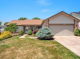 5 Brentmoor Ct, Saint Charles, MO 63303