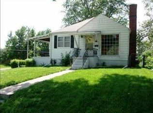 1944 S 62nd St, Omaha, NE 68106