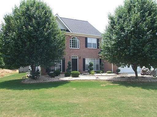 2nd image of 909 Ivy Brook Ct