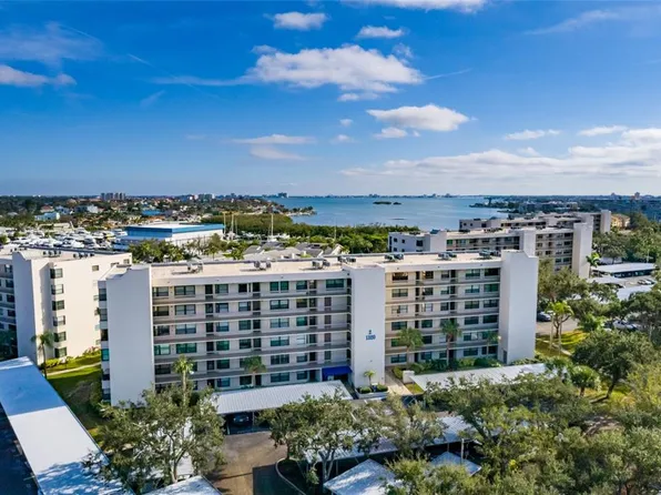 1320 Pasadena Ave S APT 501, South Pasadena, FL 33707