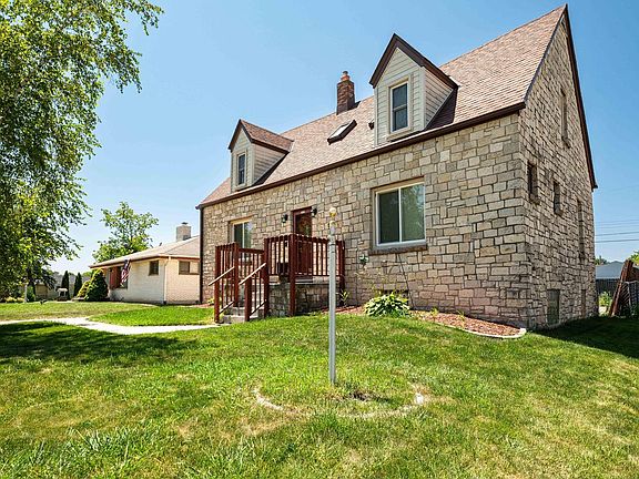 3rd image of 5949 S 31st STREET