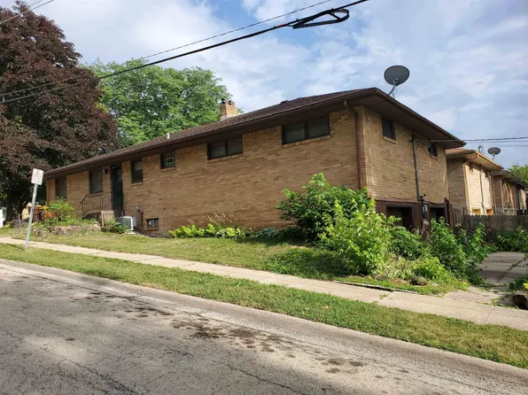 501 Fairview Ave, Rockford, IL 61108