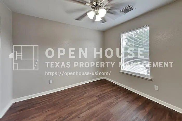 6439 Lily Hollow Ct — Photo 15