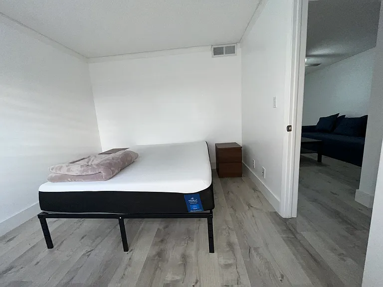 326 Wilson St #105 — Photo 17