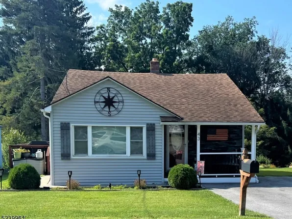 43 Sterling St, Franklin Boro, NJ 07416