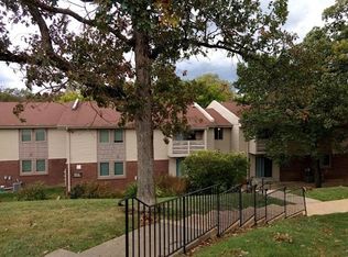 32 Woodglen Apts APT 8, Arnold, MO 63010
