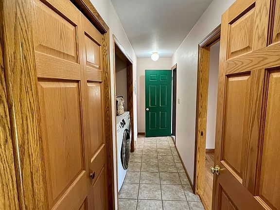 5th image of 6550 Sawyer Dr