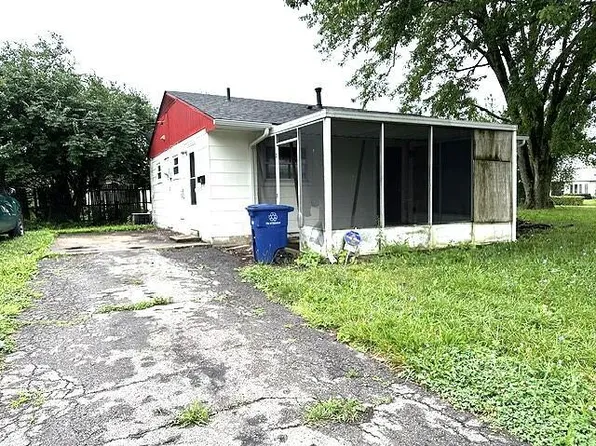 2986 Baker Hill Rd, Columbus, OH 43207