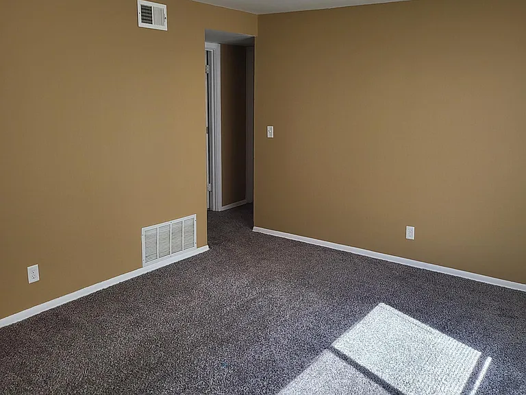 6713 Blondo St #1 — Photo 7