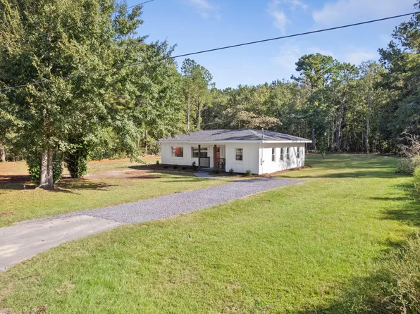 1206 Tibwin Rd, Mc Clellanville, SC 29458