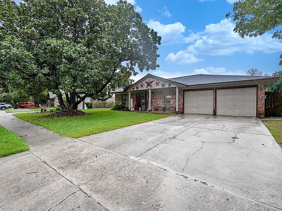 4th image of 355 Skywood Dr