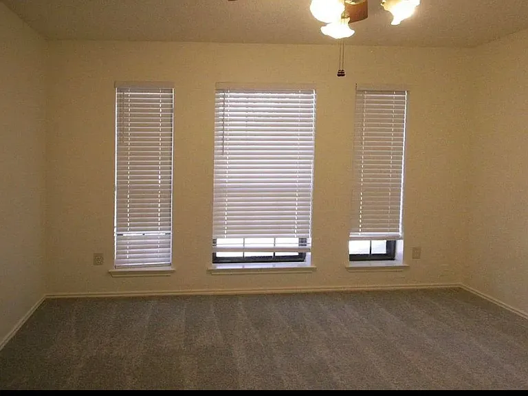 707 Argone Ct — Photo 8