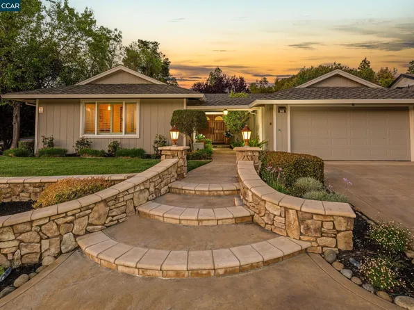 962 Concord St, Pleasanton, CA 94566