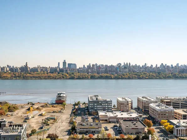 9060 Palisade Avenue image 17 of 17