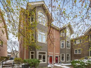 1238 W Fletcher St UNIT L, Chicago, IL 60657