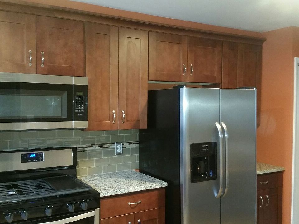 2nd image of 4416 Arendell Ave