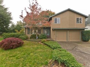 14222 S Canyon Ridge Cir, Oregon City, OR