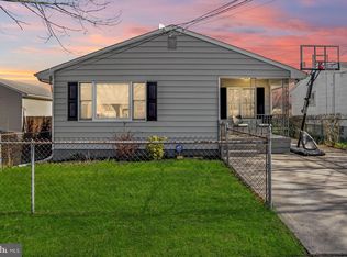 24 Emeline St, Trenton, NJ 08610