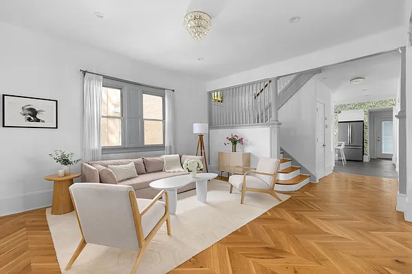 Sold by Compass | media 1