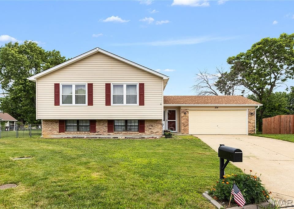 1st image of 334 Atrium Ridge Ct