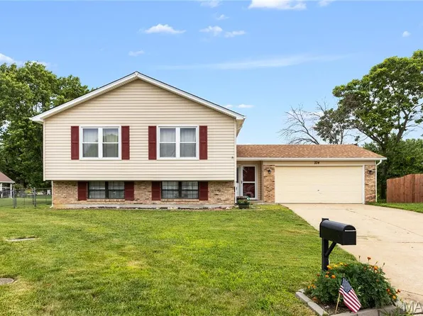 334 Atrium Ridge Ct, Saint Peters, MO 63304