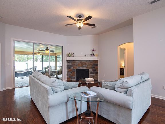 3rd image of 257 Palazzo Cir