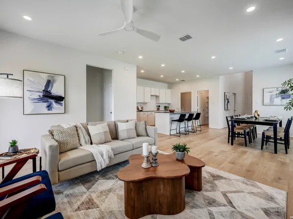 1554 Estelea, New Braunfels, TX 78130