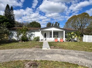 695 Dixie Ln, West Palm Beach, FL 33415