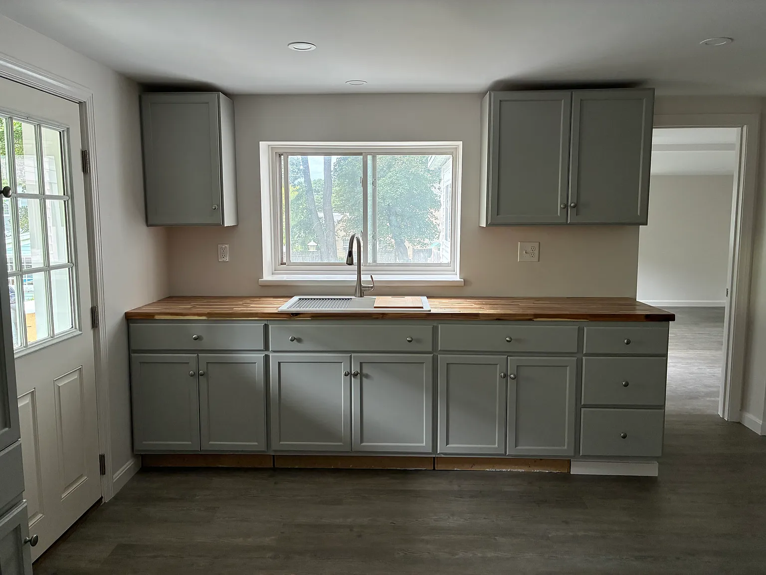26 Orchard Ave — Photo 1
