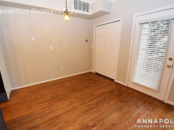 5th image of 85 Harbour Heights Dr