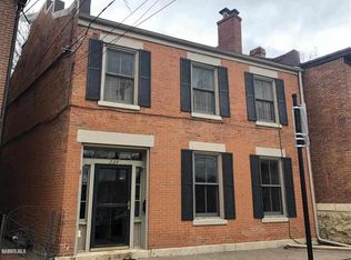 224 N Bench St, Galena, IL 61036