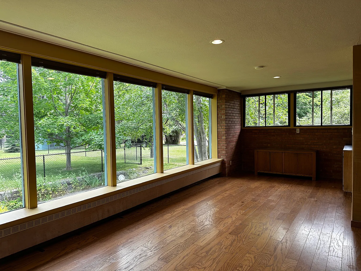 3 bed, 1600 sqft, $2,800 — Photo 4