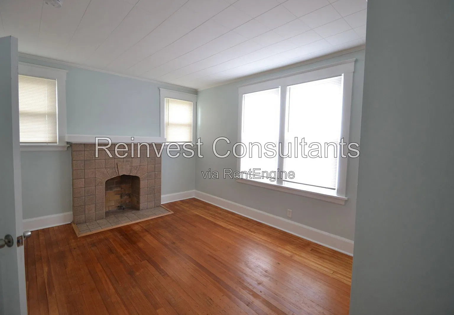 2 bed, 1.5 bath, $1,195 — Photo 3