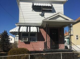 220 W Ridge St, Nanticoke, PA 18634