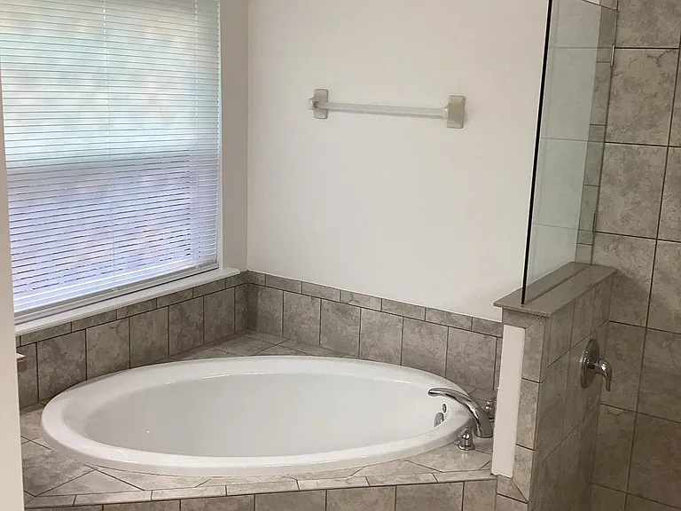 10991 Lothmore Rd — Photo 9