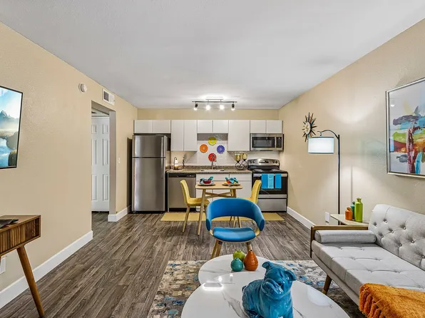 The Oaks Apartments