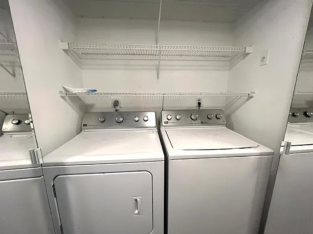 4107 Chatham Oak Ct — Photo 15