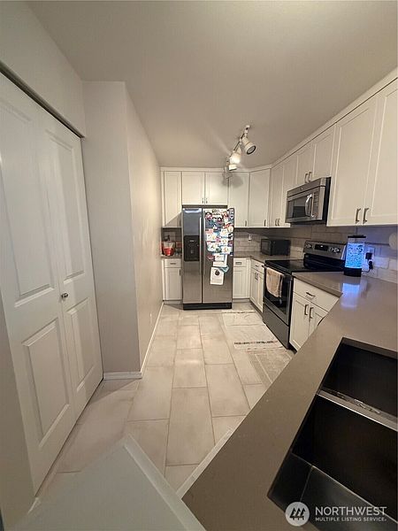 2nd image of 1500 S 18th Street #D201