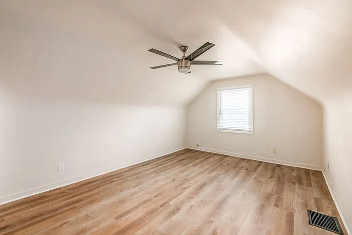 2135 Wesleyan Dr — Photo 19
