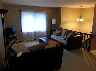 2006 N 124th Cir, Omaha, NE 68164